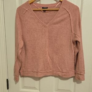 Women's V-Neck Sweater in Soft Pink